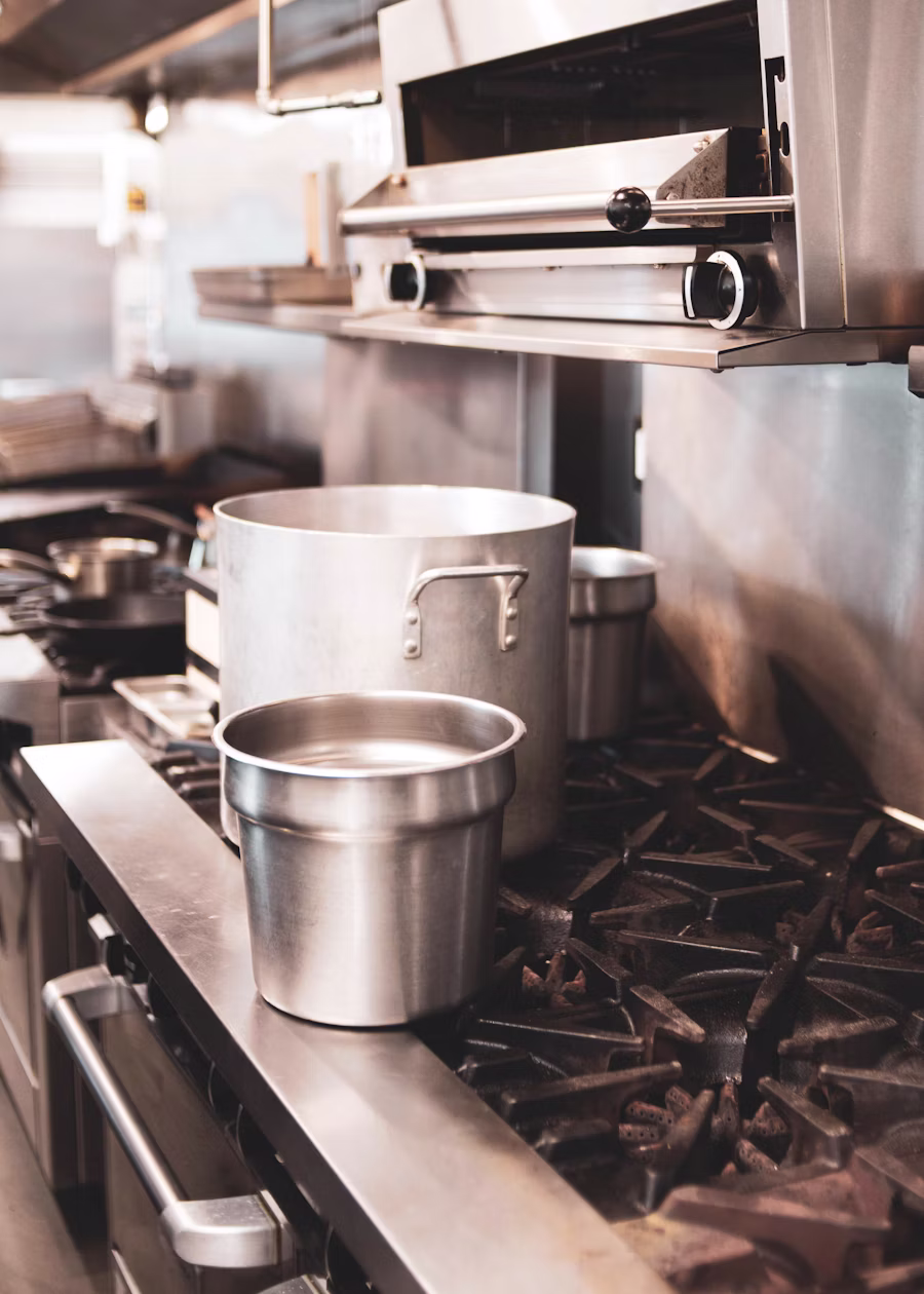 6 Burner Gas Range with Oven